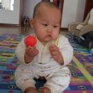 儿子坐稳了